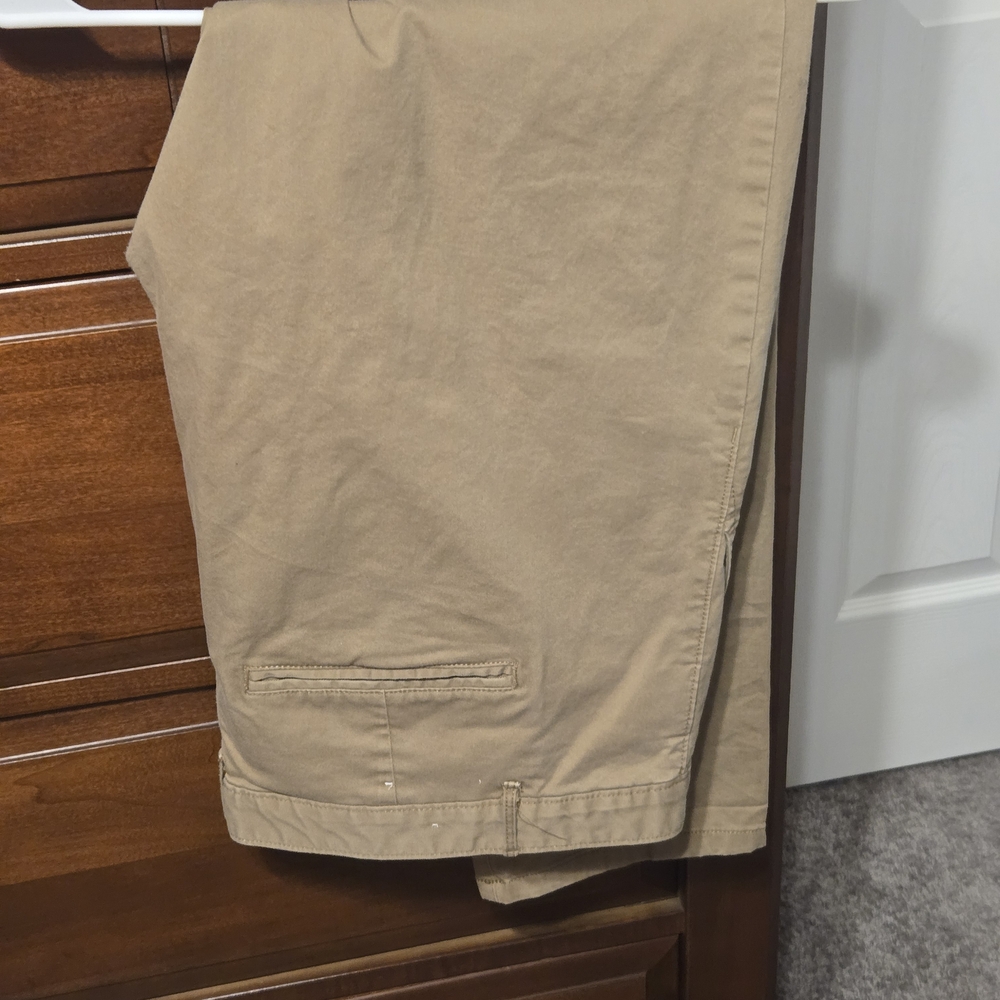 GAP Men's Khaki Chinos